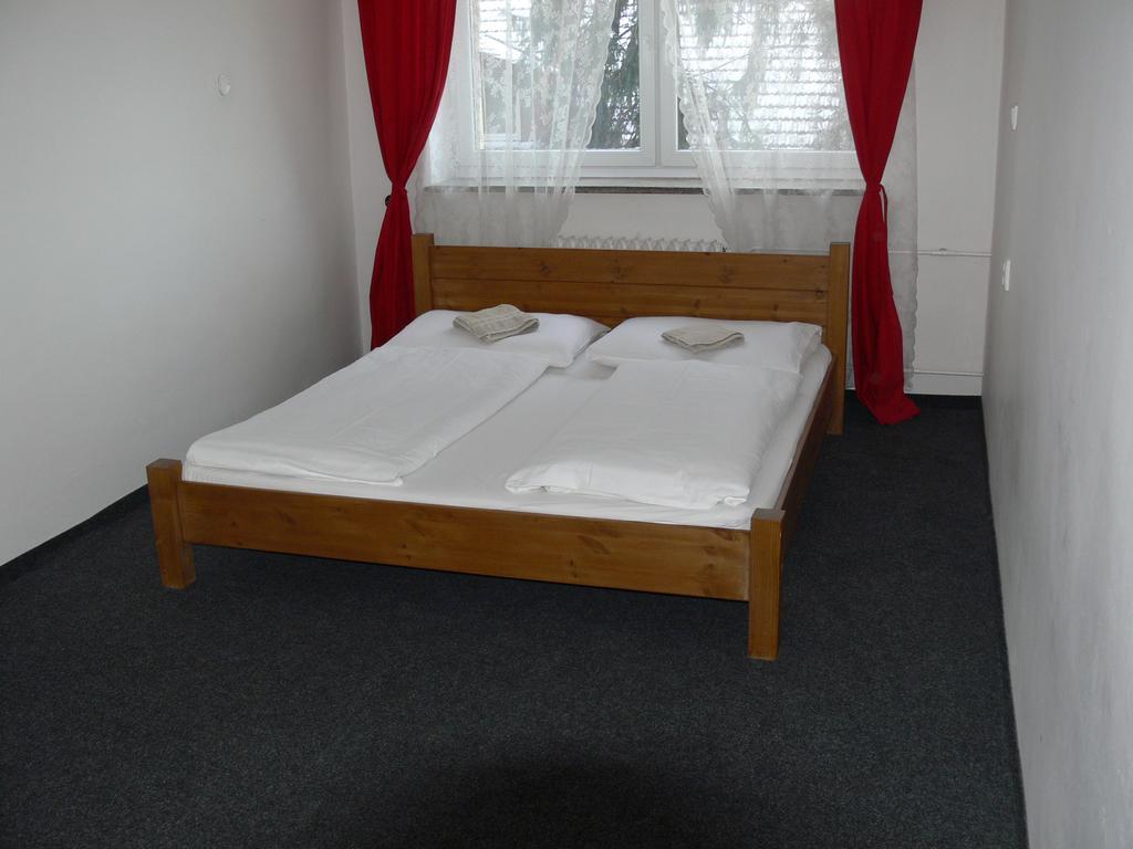 Lazza Motel Brno Luaran gambar